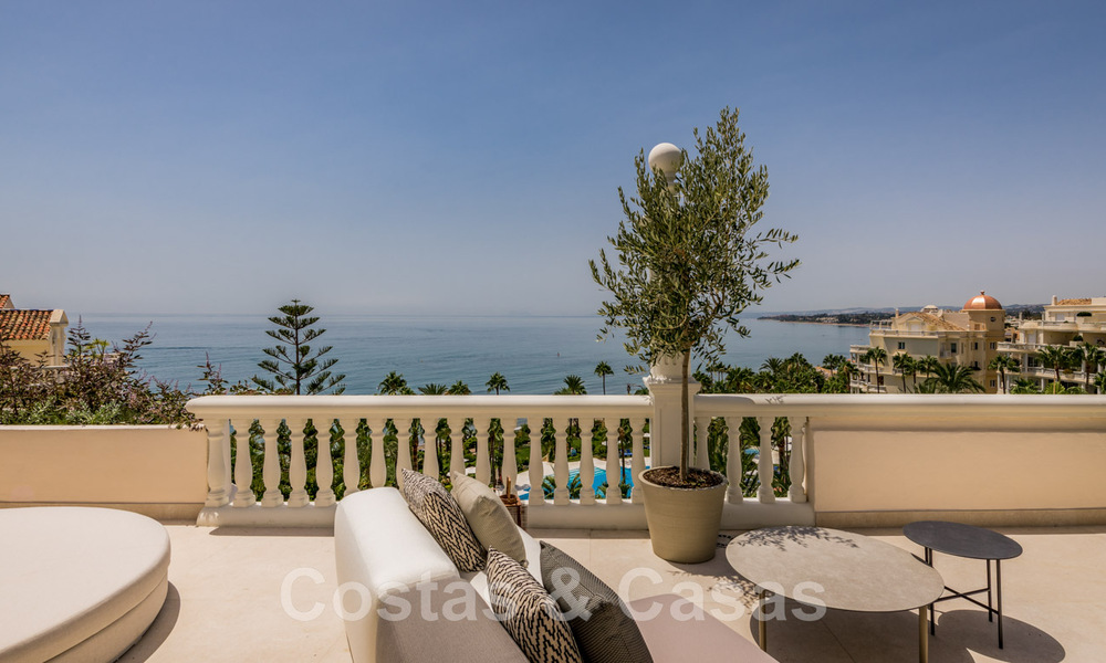 Opportunité ! Penthouse de luxe en bord de la mer à vendre dans le parc Las Dunas, Marbella - Estepona. Prêt à emménager. 43709