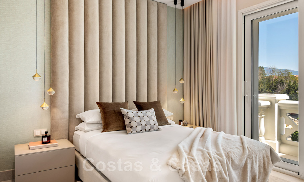 Opportunité ! Penthouse de luxe en bord de la mer à vendre dans le parc Las Dunas, Marbella - Estepona. Prêt à emménager. 43721