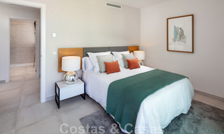 Prêts à emménager. Dernières 2 penthouses à vendre dans un style moderne dans un nouveau développement sur le New Golden Mile entre Marbella et Estepona 42533 