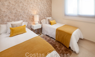 Prêts à emménager. Dernières 2 penthouses à vendre dans un style moderne dans un nouveau développement sur le New Golden Mile entre Marbella et Estepona 42535 