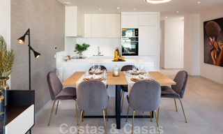 Prêts à emménager. Dernières 2 penthouses à vendre dans un style moderne dans un nouveau développement sur le New Golden Mile entre Marbella et Estepona 42543 