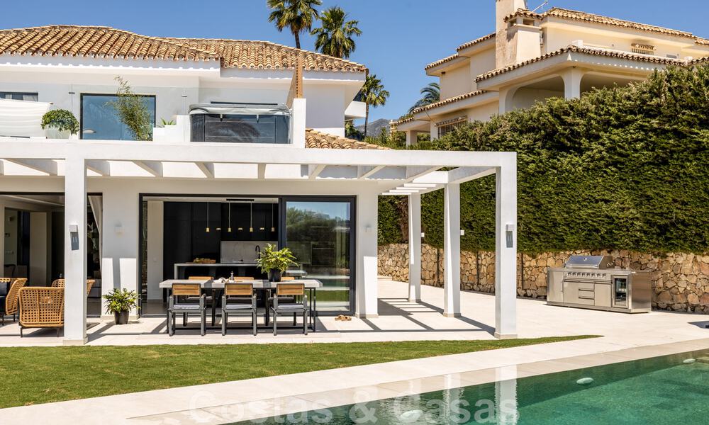 Villa méditerranéenne contemporaine de luxe à vendre avec vue sur la vallée du golf à Nueva Andalucia - Marbella 42802