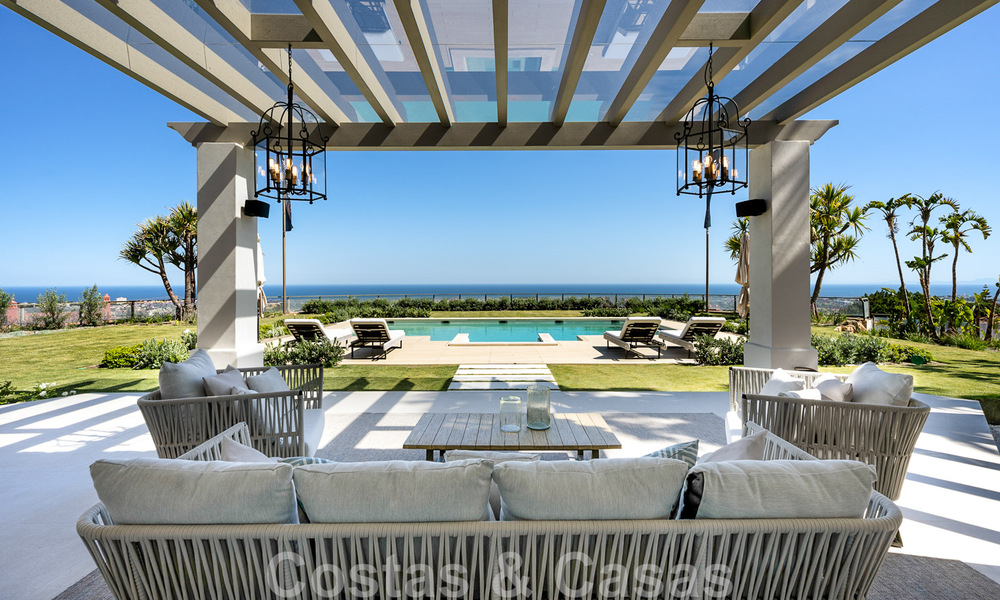 Vente d'une prestigieuse villa de luxe de style méditerranéen avec vue panoramique sur la mer à Benahavis - Marbella 43437