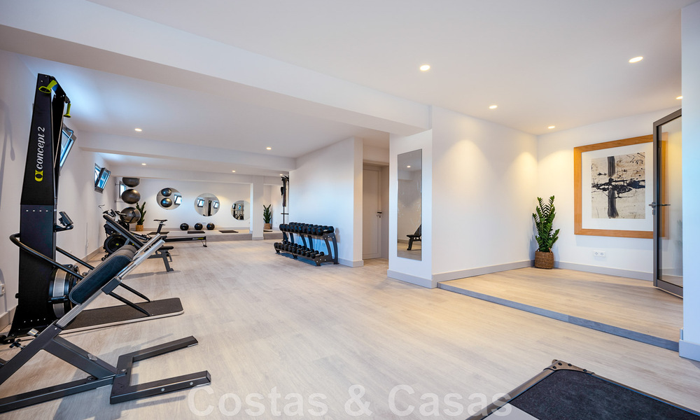 Vente d'une prestigieuse villa de luxe de style méditerranéen avec vue panoramique sur la mer à Benahavis - Marbella 43441