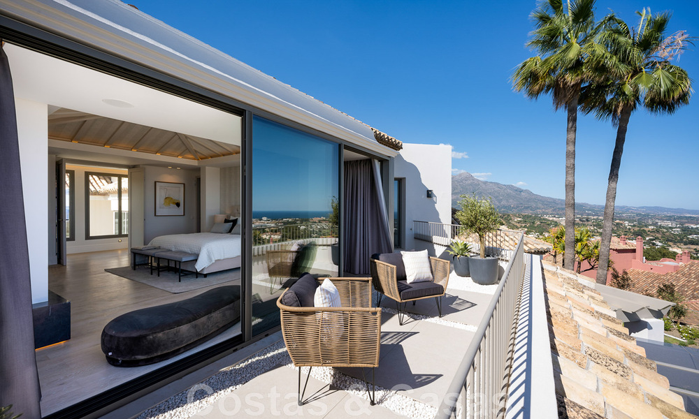 Vente d'une prestigieuse villa de luxe de style méditerranéen avec vue panoramique sur la mer à Benahavis - Marbella 43490
