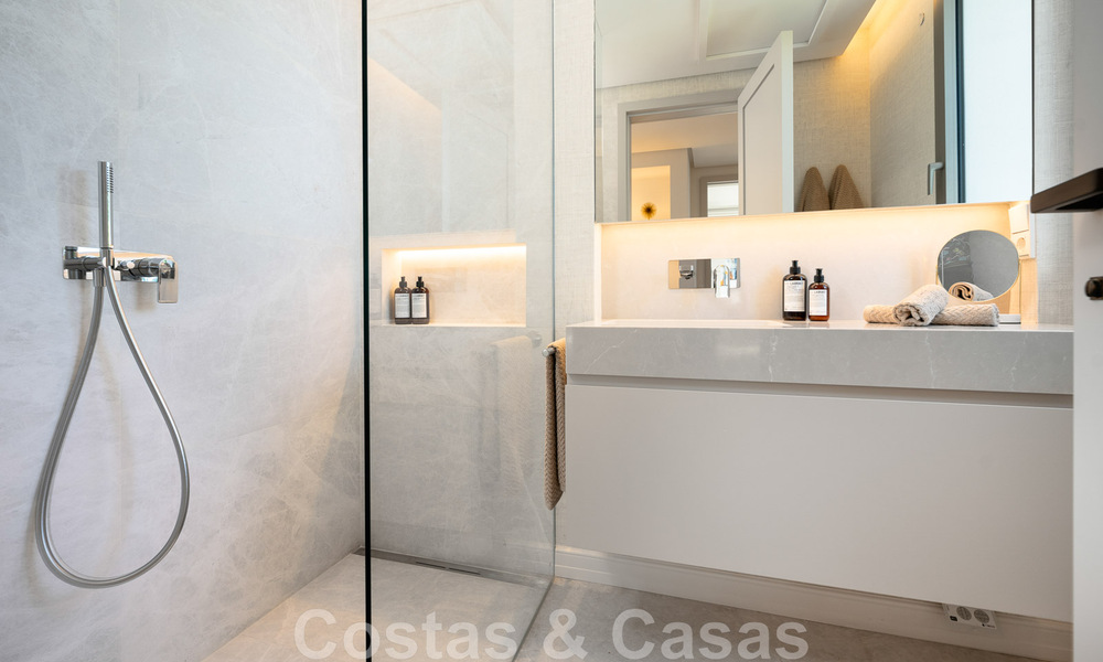 Vente d'une prestigieuse villa de luxe de style méditerranéen avec vue panoramique sur la mer à Benahavis - Marbella 43501