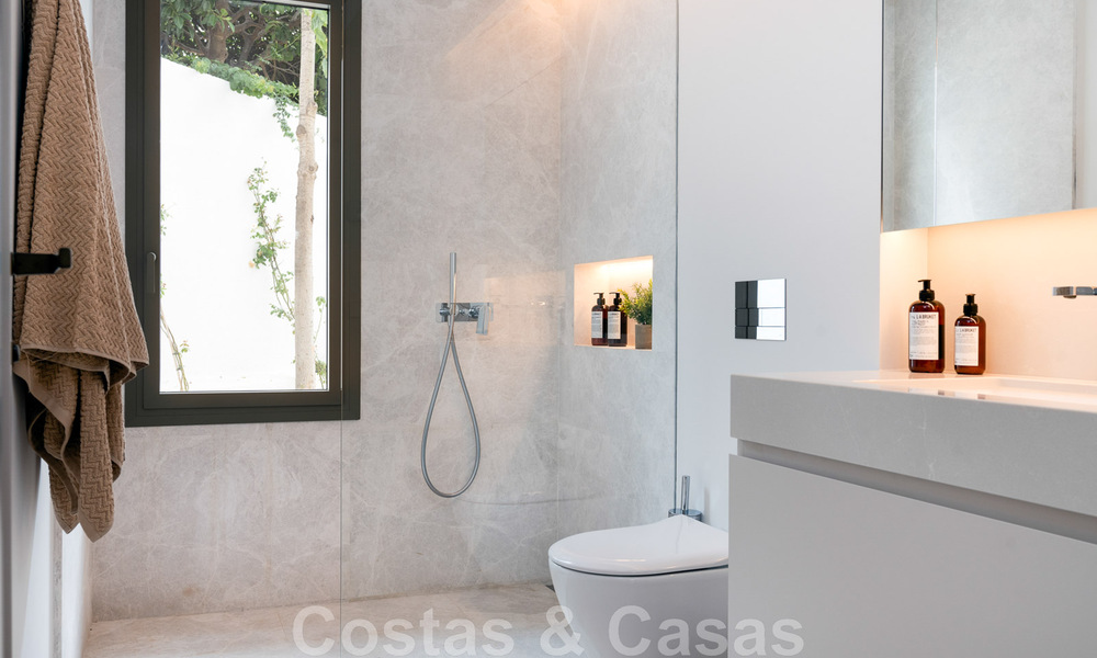 Vente d'une prestigieuse villa de luxe de style méditerranéen avec vue panoramique sur la mer à Benahavis - Marbella 43505