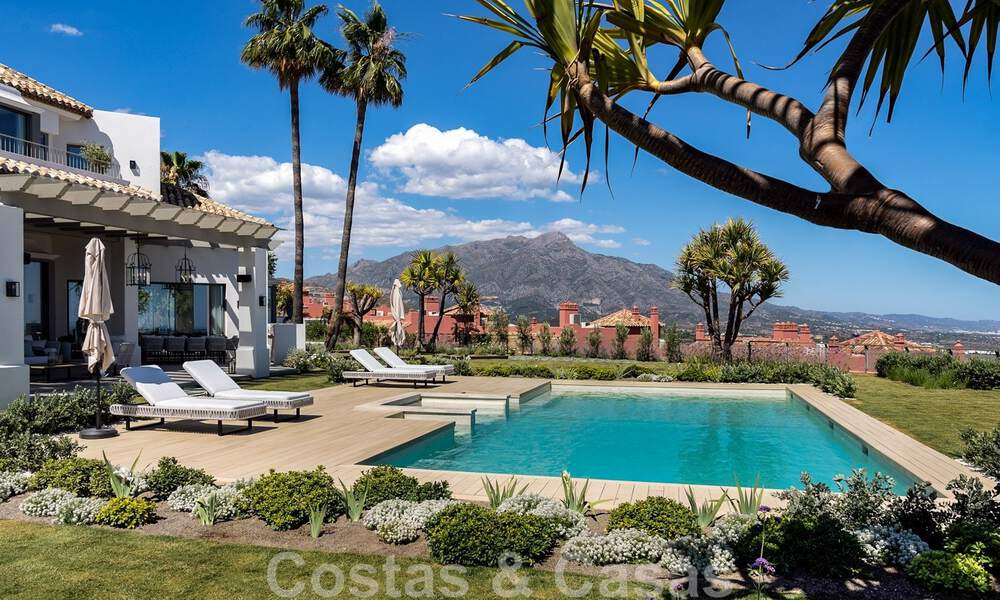 Vente d'une prestigieuse villa de luxe de style méditerranéen avec vue panoramique sur la mer à Benahavis - Marbella 43515