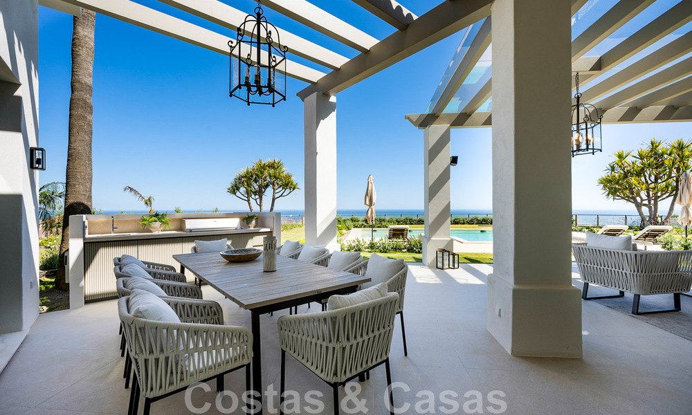 Vente d'une prestigieuse villa de luxe de style méditerranéen avec vue panoramique sur la mer à Benahavis - Marbella 43517