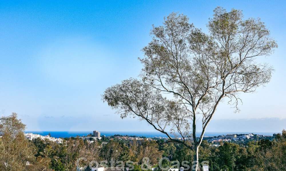 Appartement de jardin moderne et de haute qualité à vendre avec 3 chambres et des vues panoramiques sur la mer au cœur de Nueva Andalucia à Marbella 42840