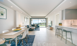 Appartement de jardin moderne et de haute qualité à vendre avec 3 chambres et des vues panoramiques sur la mer au cœur de Nueva Andalucia à Marbella 42854 