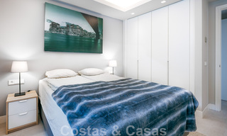 Appartement de jardin moderne et de haute qualité à vendre avec 3 chambres et des vues panoramiques sur la mer au cœur de Nueva Andalucia à Marbella 42861 