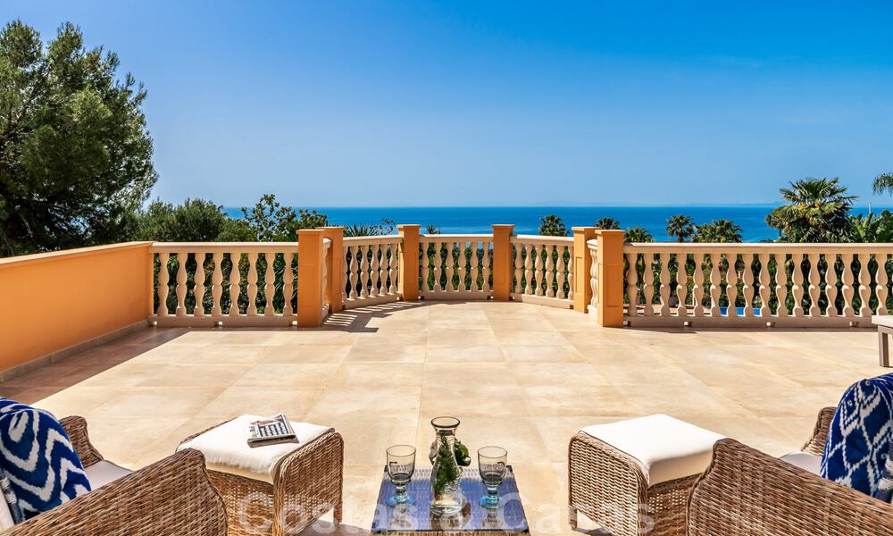 Impressionnante villa de luxe à l'architecture méditerranéenne, avec vue sur la mer, dans le quartier résidentiel recherché de Sierra Blanca, sur la Golden Mile de Marbella 42922