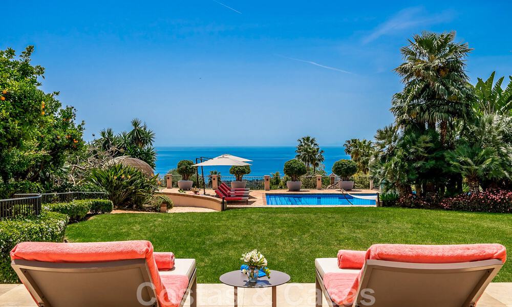 Impressionnante villa de luxe à l'architecture méditerranéenne, avec vue sur la mer, dans le quartier résidentiel recherché de Sierra Blanca, sur la Golden Mile de Marbella 42943