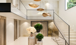 Fantastique, villa de luxe à vendre de style contemporain, à distance de marche de toutes les commodités et des plages du Golden Mile, Marbella 43196 