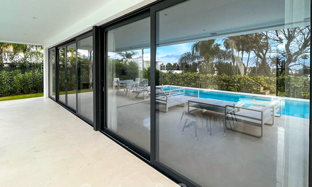 Nouvelles! Villas contemporaines de luxe à vendre à distance de marche d'un club de golf renommé, sur le nouveau Golden Mile entre Marbella et Estepona 43232