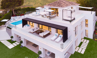 Belle villa contemporaine à vendre au cœur de la vallée du golf de Nueva Andalucia, à Marbella 43030 