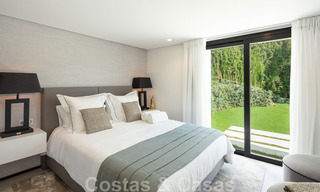 Belle villa contemporaine à vendre au cœur de la vallée du golf de Nueva Andalucia, à Marbella 43043 