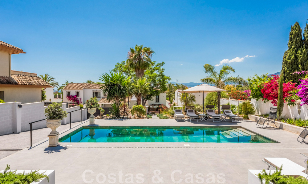 Villa contemporaine économe en énergie à vendre avec vue sur la mer dans un quartier résidentiel recherché près de Rio Real et de la ville de Marbella 43249