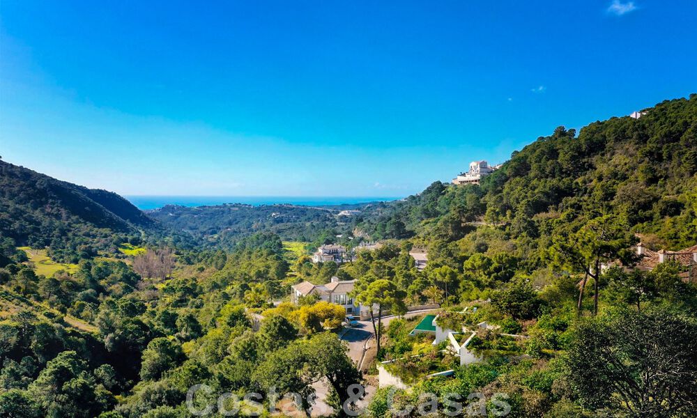 Nouvelle sur le marché ! Villa design innovante à vendre, complètement nichée dans la nature environnante, avec de superbes vues panoramiques à Benahavis - Marbella 43349