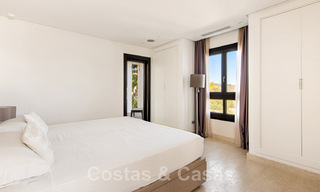 Villa contemporaine de luxe à vendre, située en position élevée avec vue panoramique sur la mer, à Marbella Est 43835 