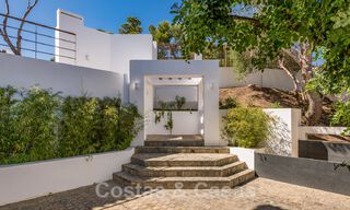 Villa contemporaine de luxe à vendre, située en position élevée avec vue panoramique sur la mer, à Marbella Est 43839 