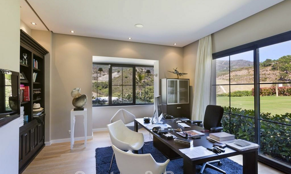 Villa traditionnelle de luxe à vendre dans le très exclusif complexe de La Zagaleta à Marbella - Benahavis 43396