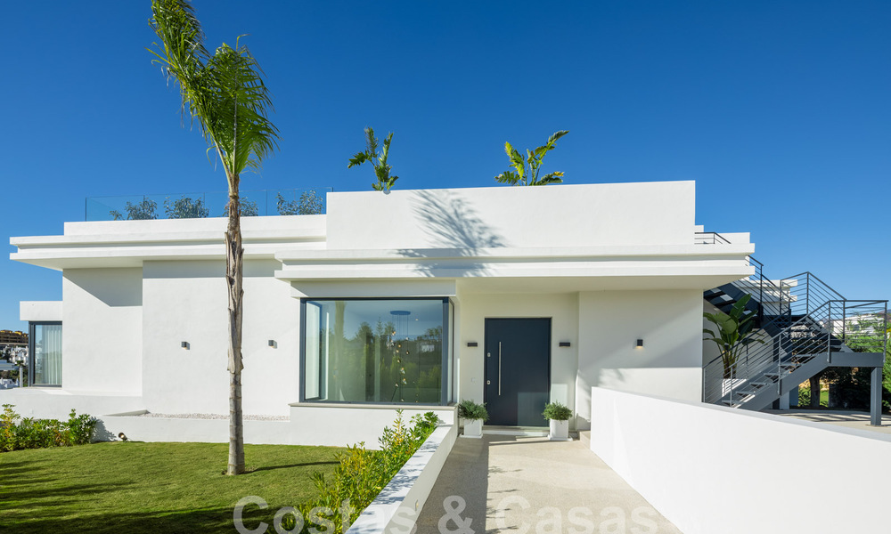 Spectaculaires villas de luxe à vendre, d'architecture contemporaine, situées dans un complexe de golf sur le nouveau Golden Mile entre Marbella et Estepona 63169