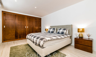 Villa moderne prête à emménager, à vendre à distance de marche de la plage et du centre de San Pedro, Marbella 44122 