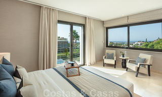 Superbe villa de luxe à vendre dans une architecture méditerranéenne moderne, avec vue sur la mer et dans un complexe de golf à Benahavis – Marbella 44157 