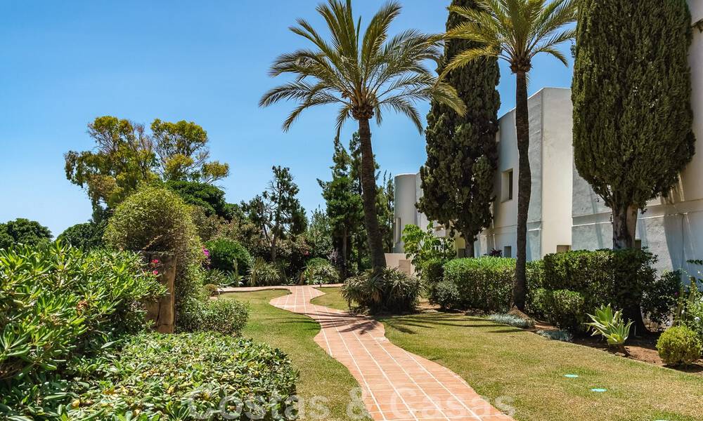 Penthouse de luxe entièrement rénové à vendre dans un style scandinave avec de grandes terrasses sur la Golden Mile de Marbella 44242