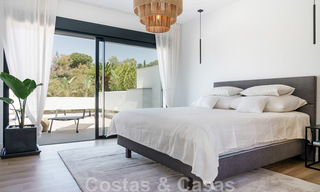 Penthouse de luxe entièrement rénové à vendre dans un style scandinave avec de grandes terrasses sur la Golden Mile de Marbella 44250 