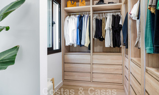 Penthouse de luxe entièrement rénové à vendre dans un style scandinave avec de grandes terrasses sur la Golden Mile de Marbella 44261 