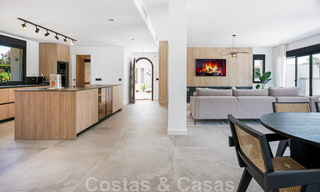 Penthouse de luxe entièrement rénové à vendre dans un style scandinave avec de grandes terrasses sur la Golden Mile de Marbella 44267 