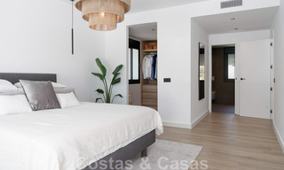 Penthouse de luxe entièrement rénové à vendre dans un style scandinave avec de grandes terrasses sur la Golden Mile de Marbella 44275 