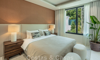 Villa andalouse contemporaine de luxe à vendre avec de nombreuses commodités de luxe, entourée de terrains de golf à Nueva Andalucia, Marbella 44354 
