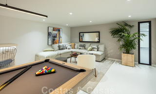 Villa andalouse contemporaine de luxe à vendre avec de nombreuses commodités de luxe, entourée de terrains de golf à Nueva Andalucia, Marbella 44373 