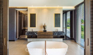 Phénoménale villa contemporaine de luxe à vendre, au bord du terrain de golf avec vue sur la mer dans un complexe de golf à Marbella - Benahavis 43978 