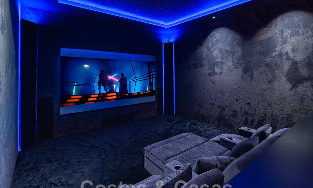 Phénoménale villa contemporaine de luxe à vendre, au bord du terrain de golf avec vue sur la mer dans un complexe de golf à Marbella - Benahavis 43981