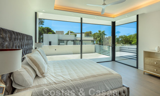 Impressionnante villa de luxe moderne avec vue imprenable sur la mer, à vendre dans une urbanisation recherchée de la Golden Mile de Marbella 44526 