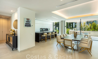 Impressionnante villa de luxe moderne avec vue imprenable sur la mer, à vendre dans une urbanisation recherchée de la Golden Mile de Marbella 44534 