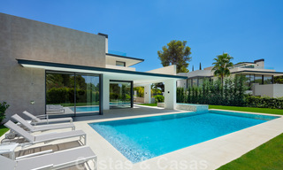 Impressionnante villa de luxe moderne avec vue imprenable sur la mer, à vendre dans une urbanisation recherchée de la Golden Mile de Marbella 44545 
