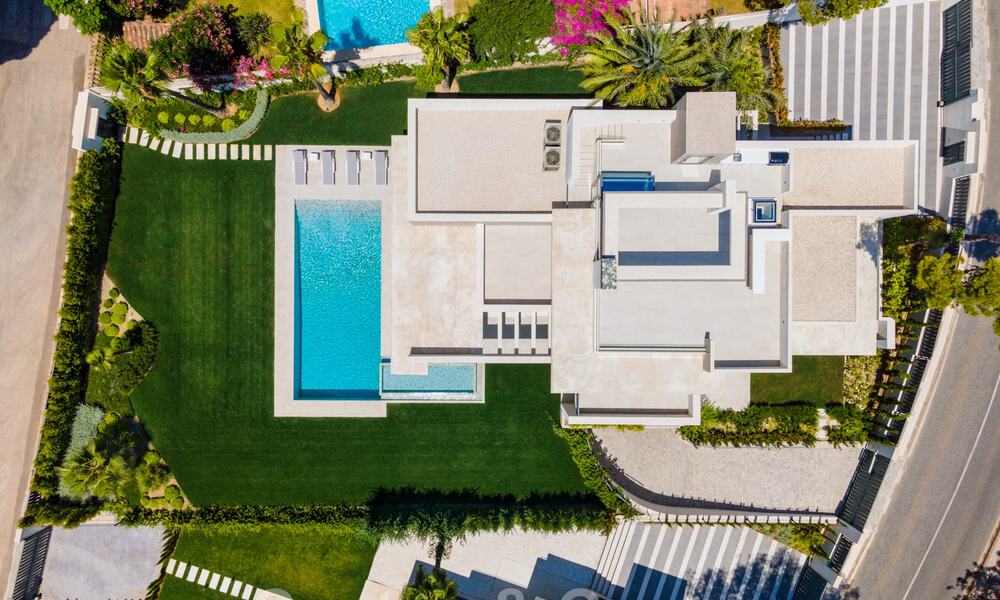 Impressionnante villa de luxe moderne avec vue imprenable sur la mer, à vendre dans une urbanisation recherchée de la Golden Mile de Marbella 44546