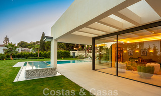Impressionnante villa de luxe moderne avec vue imprenable sur la mer, à vendre dans une urbanisation recherchée de la Golden Mile de Marbella 44553 