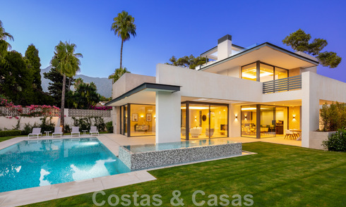 Impressionnante villa de luxe moderne avec vue imprenable sur la mer, à vendre dans une urbanisation recherchée de la Golden Mile de Marbella 44556