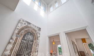 Villa andalouse de luxe unique à vendre dans un quartier très recherché de Nueva Andalucia à Marbella 44463 