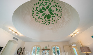 Villa andalouse de luxe unique à vendre dans un quartier très recherché de Nueva Andalucia à Marbella 44490 