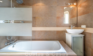 Villa andalouse de luxe unique à vendre dans un quartier très recherché de Nueva Andalucia à Marbella 44497 