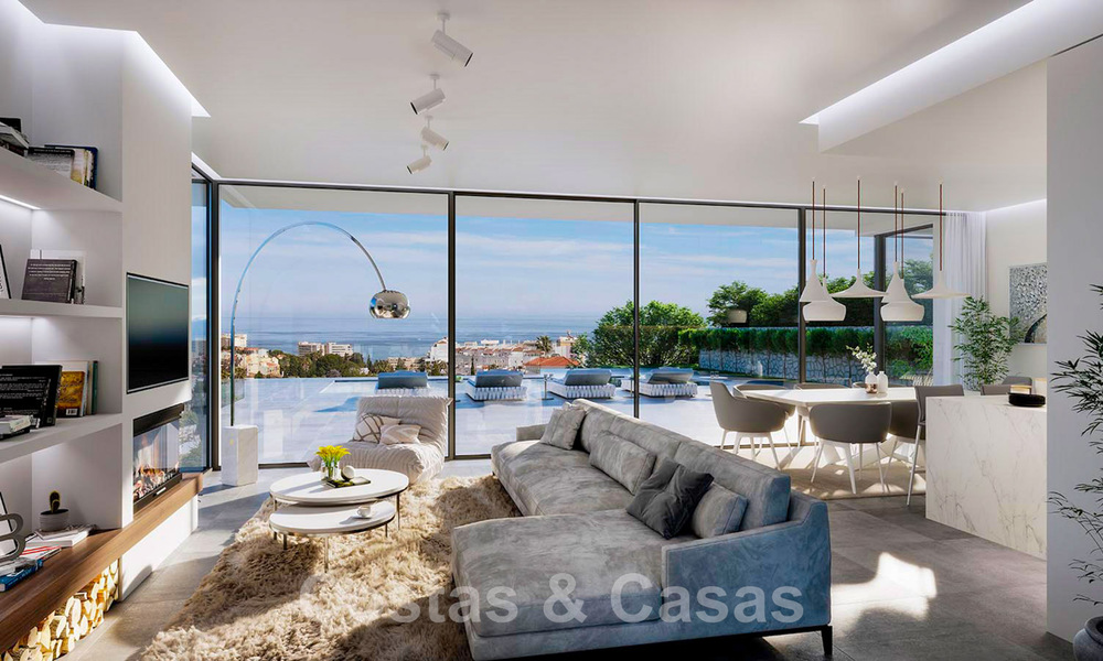 Nouvelle villa de conception moderniste à vendre avec une vue phénoménale sur la mer, à distance de marche de la plage de Benalmadena, Costa del Sol 44594