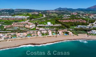 Nouveaux appartements de luxe contemporains à vendre avec vue sur la mer, à quelques pas de la plage de Casares, Costa del Sol 44507 